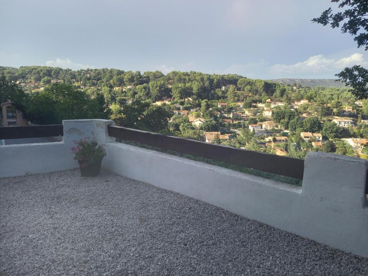 Vue Magnifique, Jardin Et Petit Cocon En Provence Apartment Peypin Exterior photo